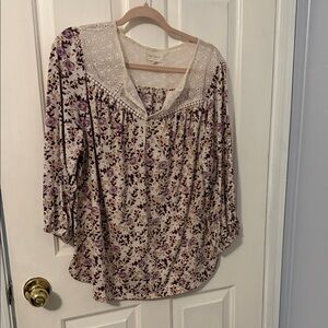 MELLODAY Floral Blouse with Lace Detail - Purple and Cream